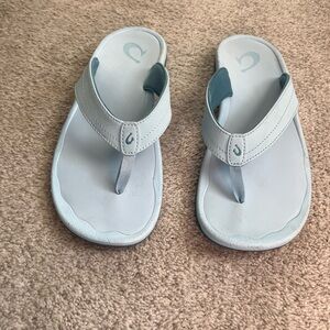 NEW Olukai Women's Ohana Sandals, Women's Light Blue Flip Flops Sz. 9